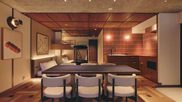 Superior Room, Corner | Blackout drapes, iron/ironing board, free WiFi, bed sheets