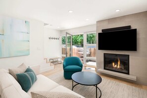 TV, fireplace, stereo, offices - Renovated Aspen Core 3BR, 2.5 BA Townhouse (Aspen)