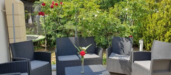 Villa 6 pers 800m des plages, calme, grand jardin