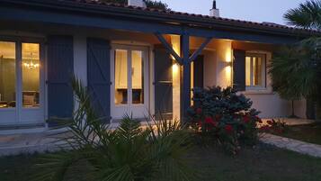 DĂ©tail de lâextĂ©rieur