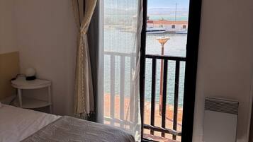 1 chambre, fer et planche Ă repasser, accĂšs Internet, draps fournis