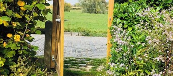 Charming house in Céroux-Mousty