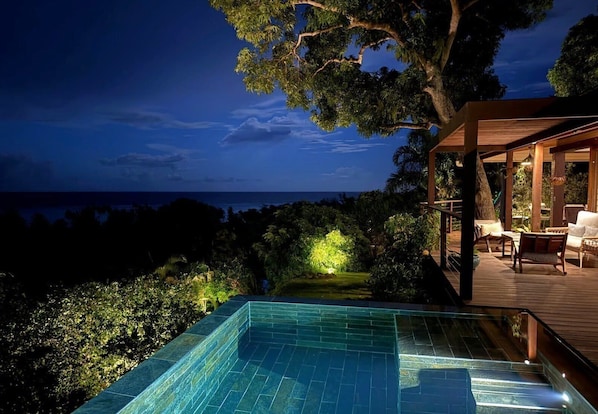 Property grounds - Villa Mango Moorea - Ocean view, infinity pool, 8 people, Maharepa (MAHAREPA TEMAE)