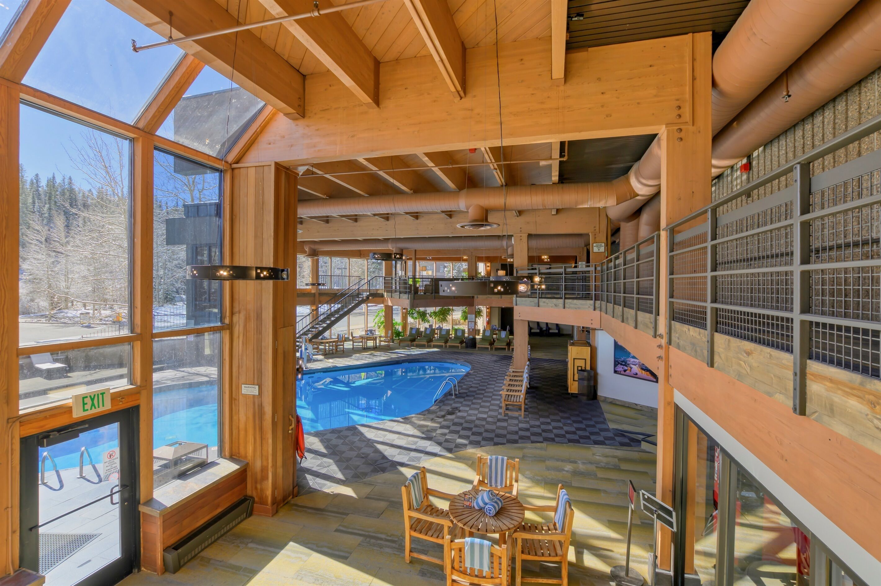 Innenpool, beheizter Pool