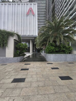 ด้านหน้าที่พัก