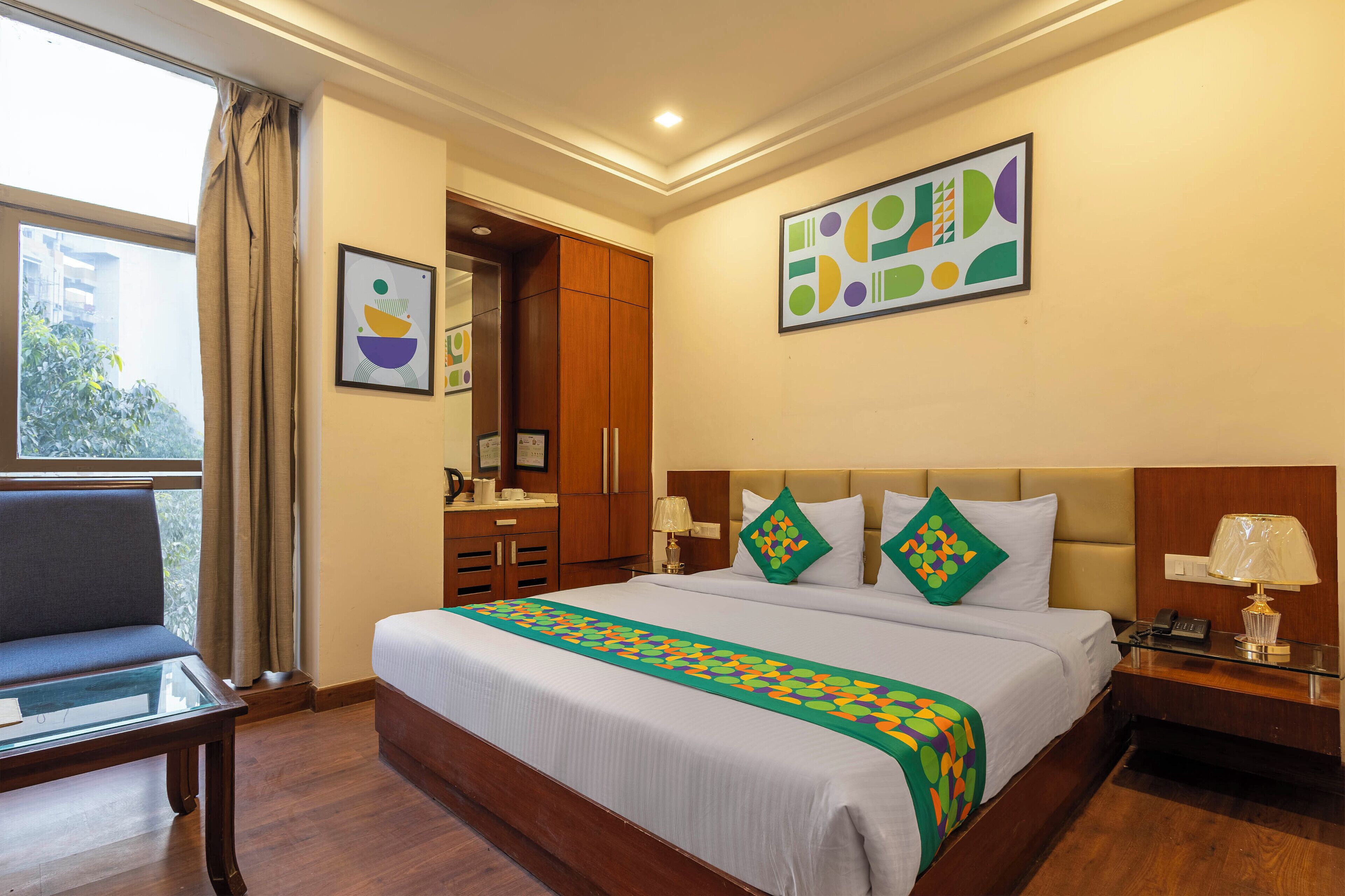 Tabla de planchar con plancha 