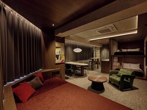 Deluxe Studio Suite | Desk, laptop workspace, iron/ironing board, free WiFi - illi Haku Asakusa (Tokyo)