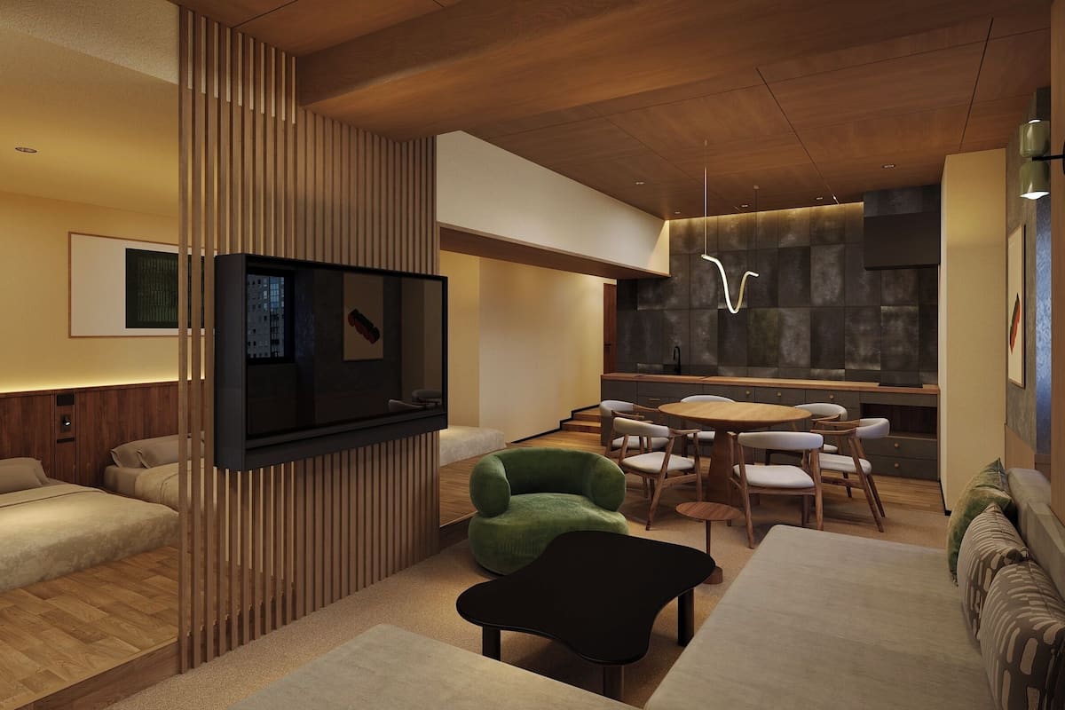 Suite – deluxe | Skrivebord, skrivebord for bærbar PC og blendingsgardiner