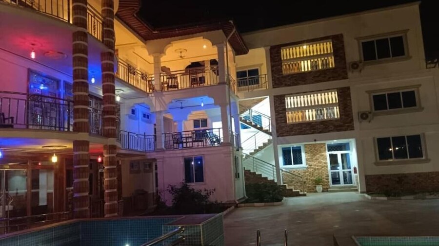 Sannak Hotel