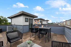 Outdoor dining - Home w/ rooftop skyline views steps from Broadway! (Nashville)
