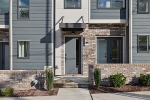 Exterior detail - NEW! Nash Modern Luxurious Space w/ Rooftop Views! (Nashville)