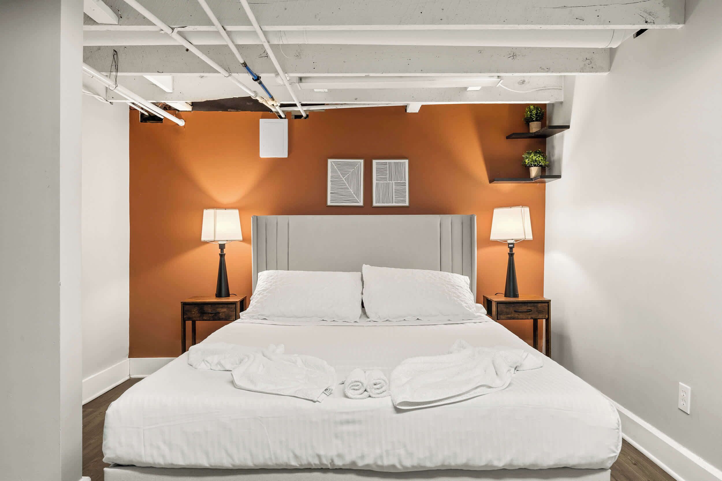 3 quartos, ferros/tábuas de passar roupa, Wi-Fi, roupa de cama