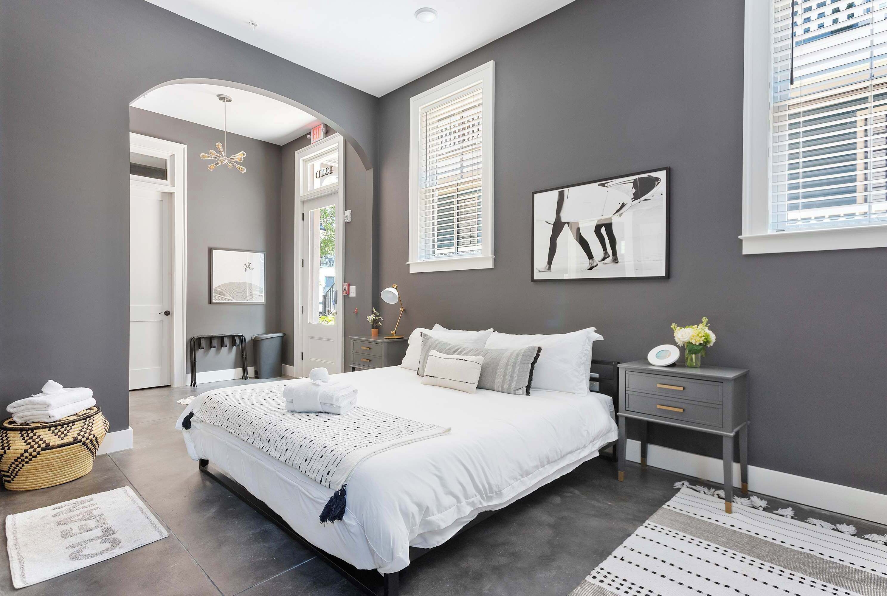 1 chambre, bureau, fer et planche à repasser, Wi-Fi