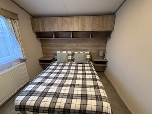 Cottage | 2 bedrooms, individually decorated, individually furnished, free WiFi