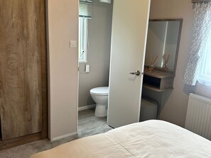 2 bedrooms, individually decorated, individually furnished, free WiFi - 30 Wells Close (Berwick-upon-Tweed)