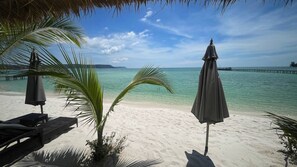 Deluxe Villa, Sea View, Sea Facing | Beach | Private beach, white sand - White Sand Ark Resort (Koh Rong)