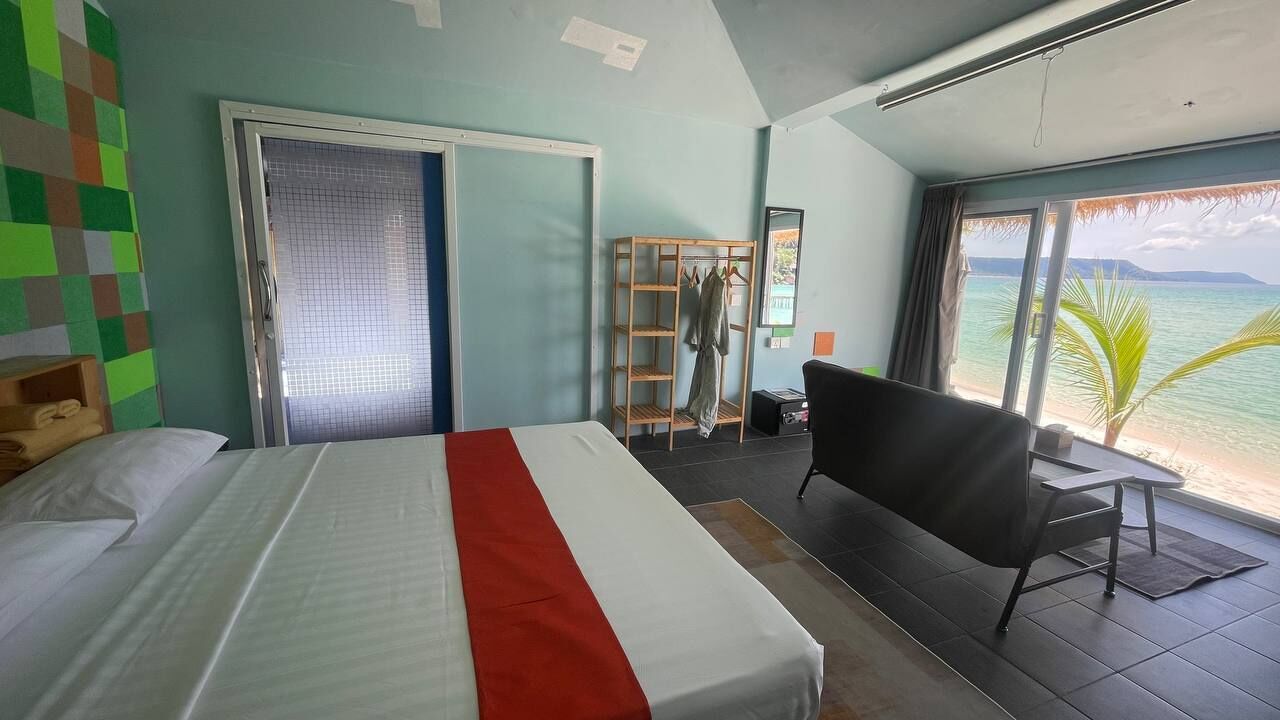 Vil·la Deluxe, vistes al mar, orientació mar | Caixa forta a l'habitació, decoració individual i mobiliari individual 