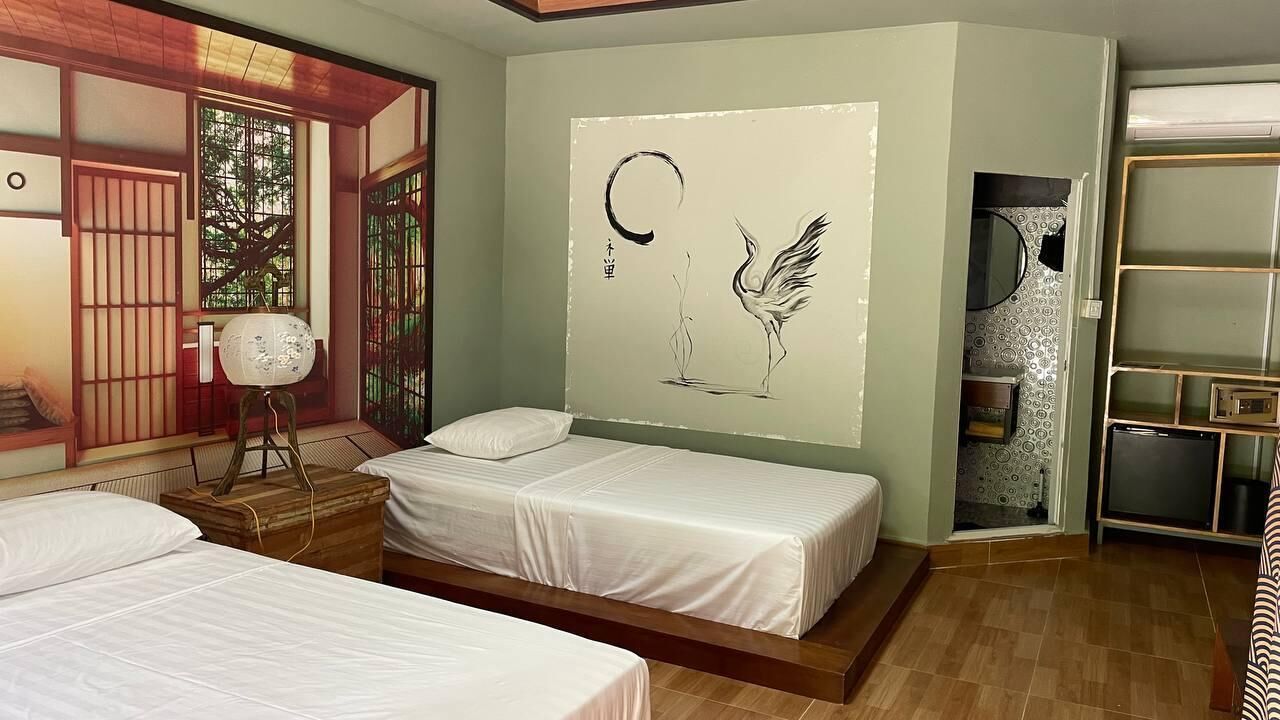 Bungalou Deluxe, vistes al jardí