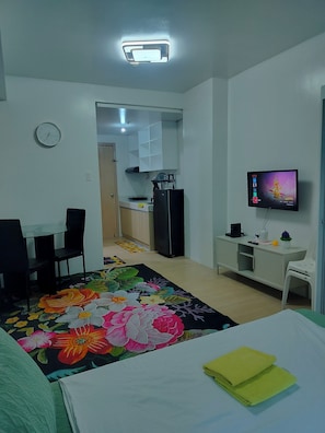 Living room - Nix Staycation Mplace Tower C 7th Floor (Quezon City)