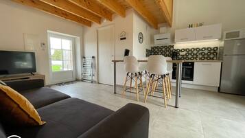 Televisie en een tafeltennistafel