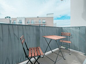 Outdoor dining - Appartement F4 à 10 minutes de Disneyland Paris (Bailly-Romainvilliers)
