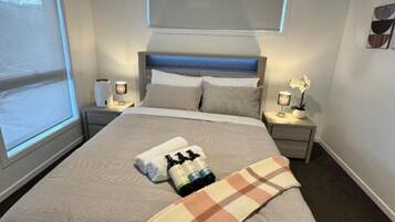 4 dormitorios, tabla de planchar con plancha, wifi y ropa de cama