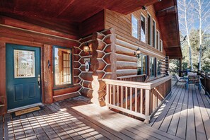 Exterior detail - LOG cabin, views from deck, families, pool table (Angel Fire)