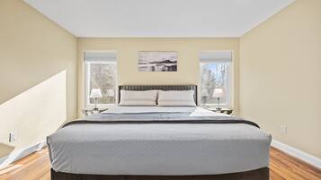 4 sovrum, strykjärn/strykbräda, gratis wi-fi och sängkläder