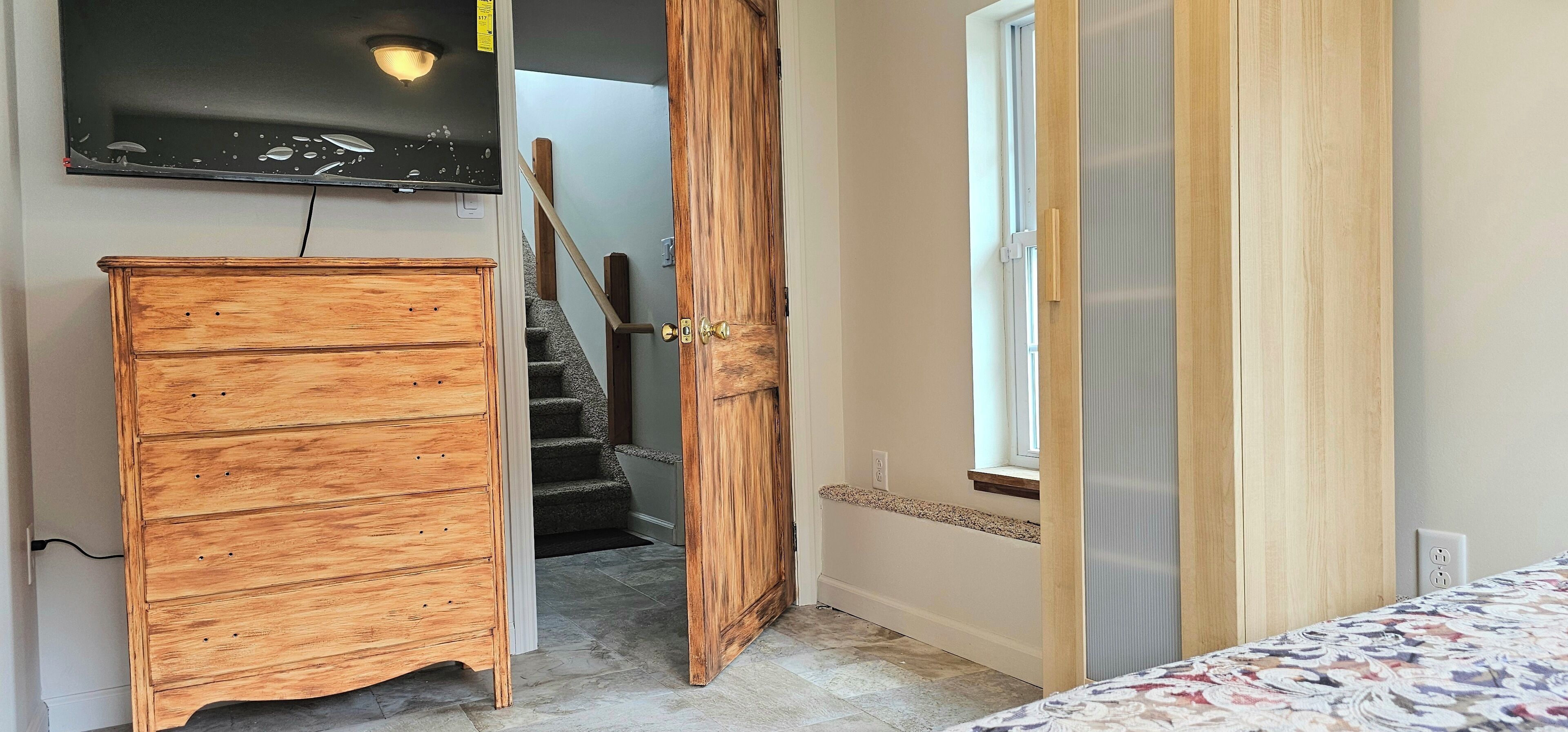 3 Schlafzimmer, Schreibtisch, Bügeleisen/Bügelbrett, WLAN