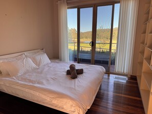 Bügeleisen/Bügelbrett, WLAN, Bettwäsche