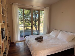 Fer et planche à repasser, Wi-Fi, draps fournis