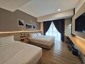 In-room safe, blackout curtains, iron/ironing board, free WiFi - Raia Beach Resort Port Dickson (Port Dickson)