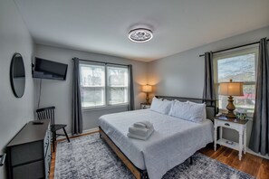 3 sovrum, skrivbord, strykjärn/strykbräda och gratis wi-fi