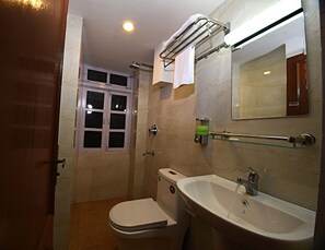 Bathroom - Hotel The Greatwall (Kathmandu)