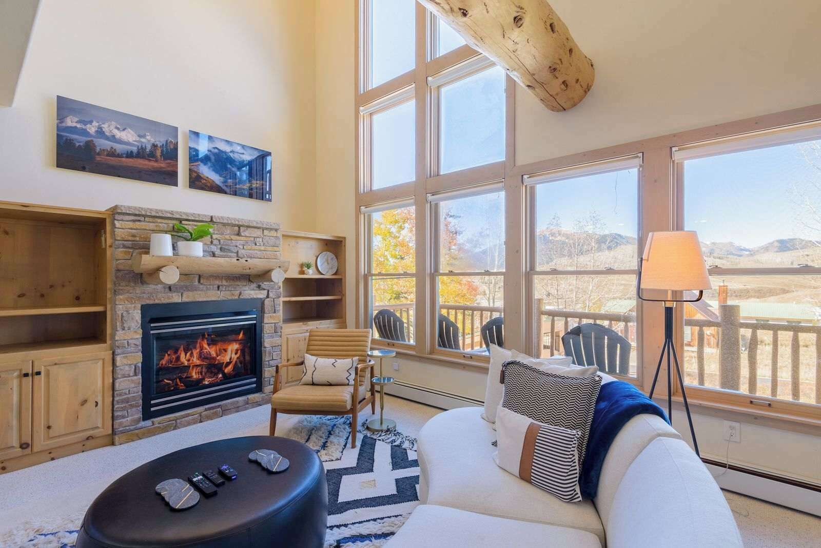 TV, fireplace, offices