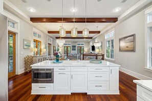 Interior - 6-Seater LSV/golf cart, Bikes, & Carriage House! NEXT TO Camp WC, Pet Friendly! (Santa Rosa Beach)