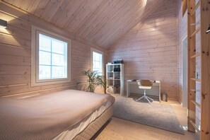 Luksushuvila, järvinäköala, executive-taso | Työpöytä, kannettavalle tietokoneelle sopiva työtila