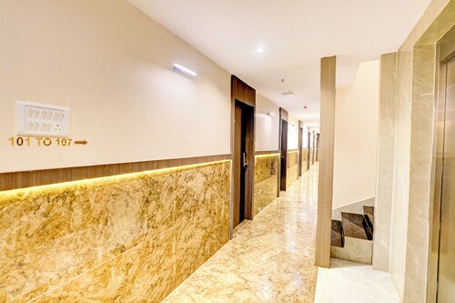 Hotel Casa Royal Residency