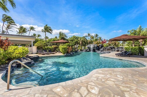 Gorgeous Hawaii Unit Sleeps 6! Access to Fitness and Tennis - Vrkcv