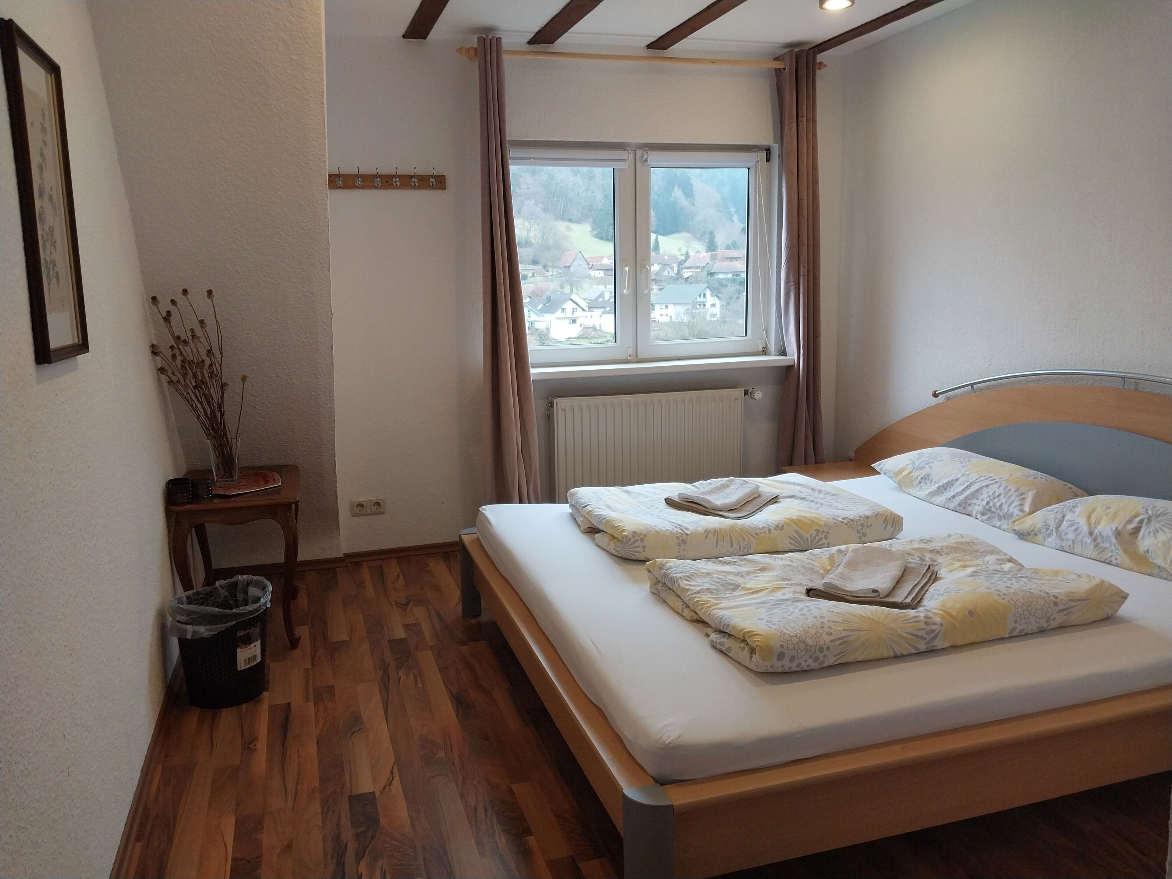 2 Schlafzimmer, Bügeleisen/Bügelbrett, kostenloses WLAN, Bettwäsche