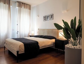 1 غرفة نوم ومكواة/لوح كي وواي فاي وملاءات أسرّة