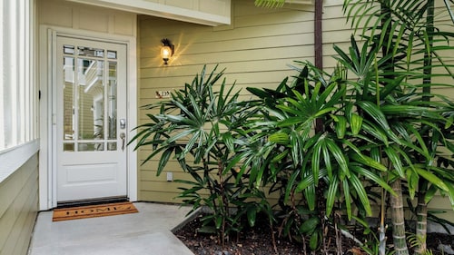 Updated Townhome Ocean View Private BBQ & Lanai - Vrkcv