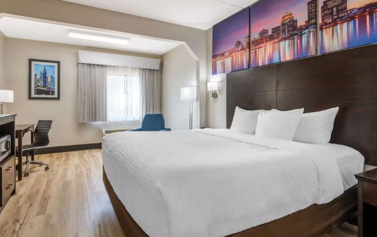 1 chambre, fer et planche à repasser, Wi-Fi gratuit, draps fournis