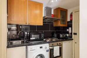 House | 1 bedroom, Internet - Cozy Studio In Prime South Kensington (London)