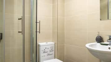 Apartment | 1 bedroom, Internet