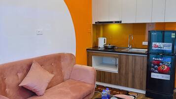 Superior Studio, Balcony, Lake View | Premium bedding, desk, laptop workspace, blackout drapes