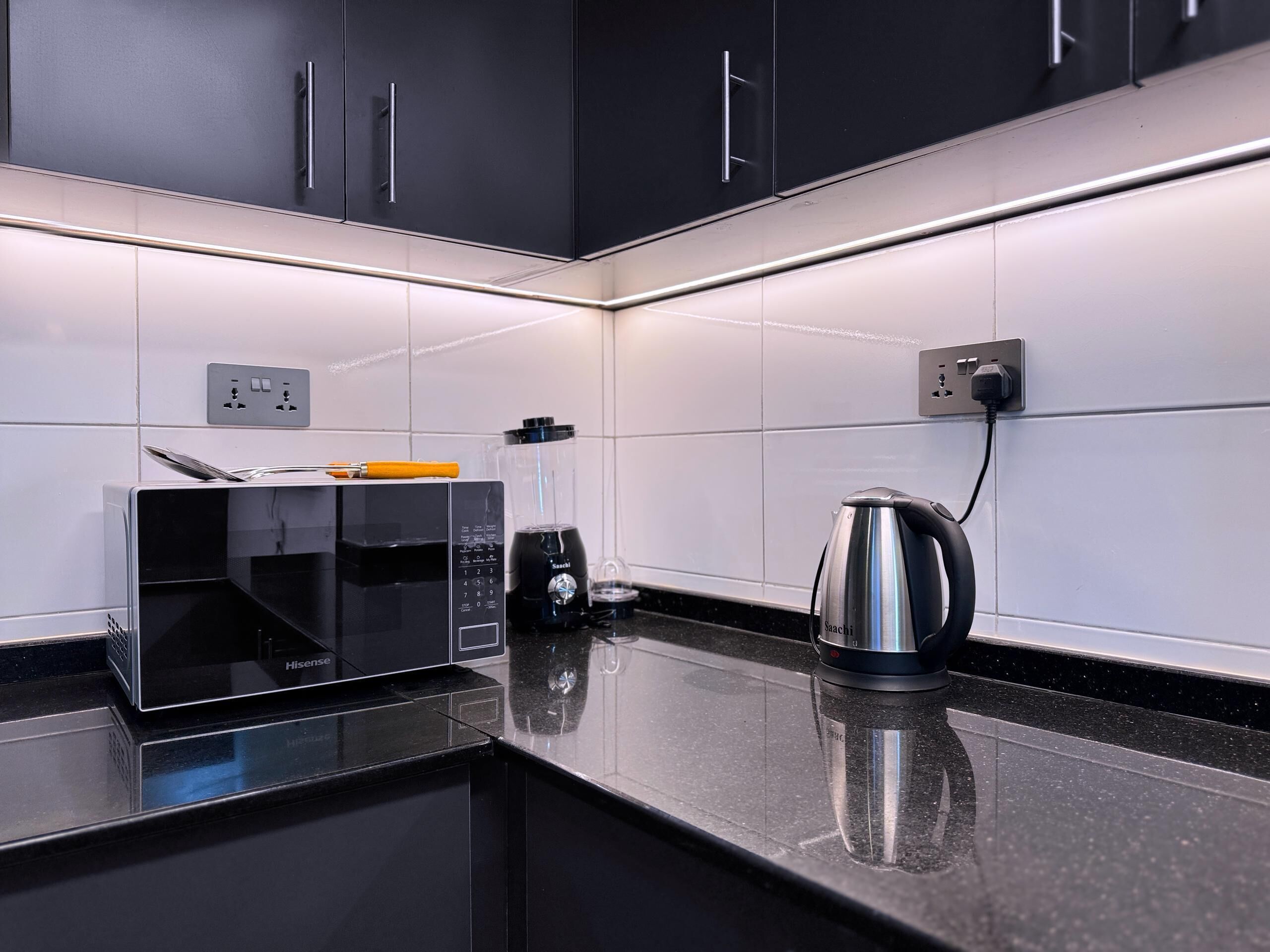 Apartamento econômico, sacada, vista para a cidade | Cozinha privada