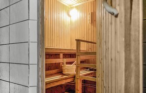 Sauna - Amazing home in Bjärtrå with sauna (Bjärtrå)