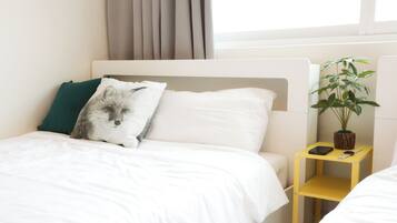 2 室のベッドルーム、アイロン / アイロン台、WiFi