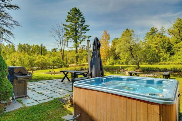 Stratton Shuttle Access! Vermont Mountain Hideaway - Vermont